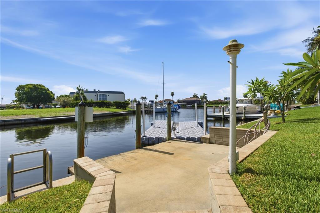4933 Triton CT W photo 44