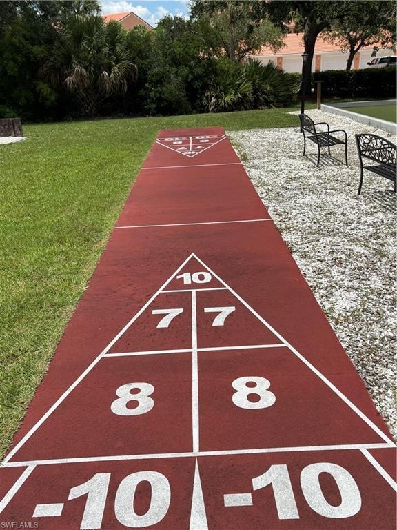 Surrounding community featuring shuffleboard