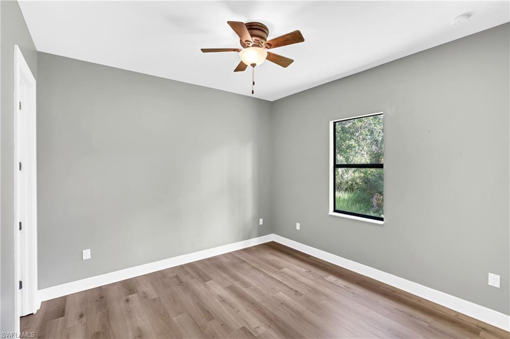 1109 Rush AVE photo 17