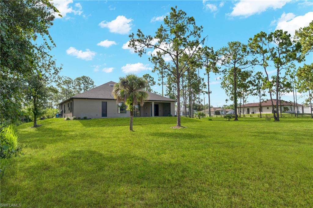 1109 Rush AVE photo 36