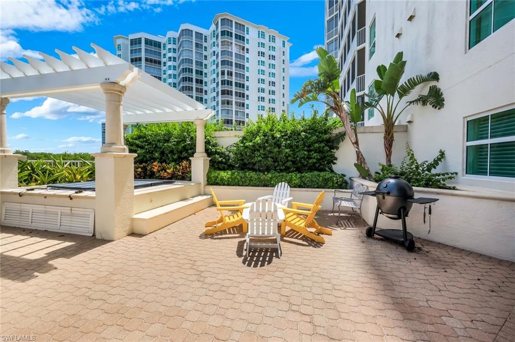 Terrace with Private Spa