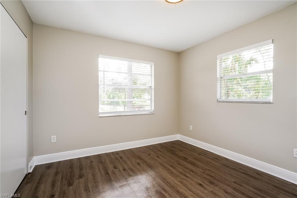 19035 Miami BLVD photo 12