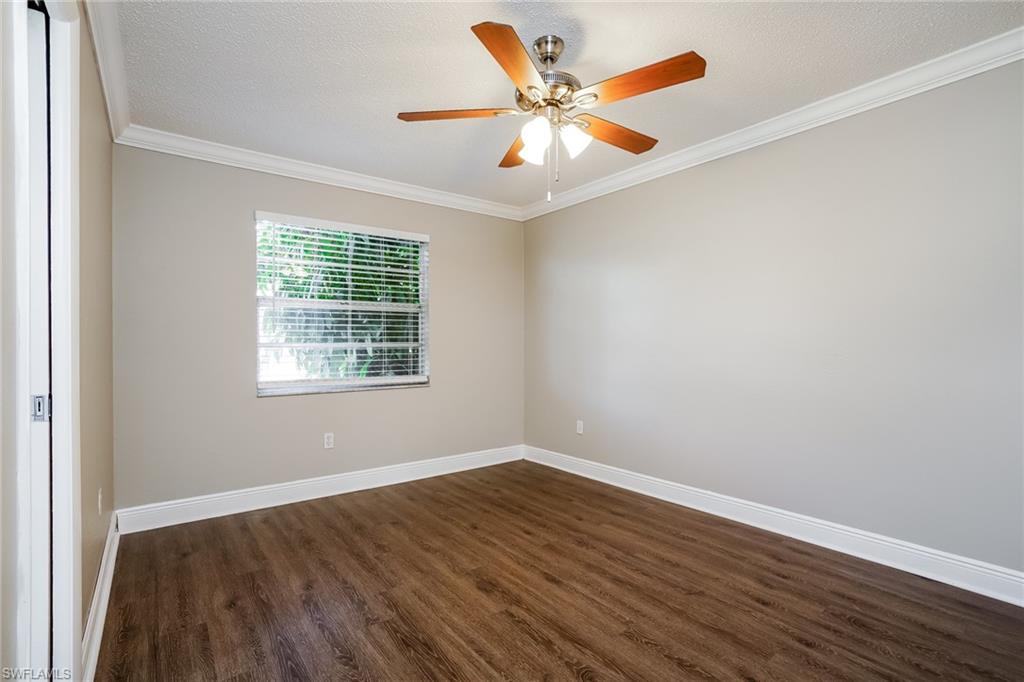 19035 Miami BLVD photo 9