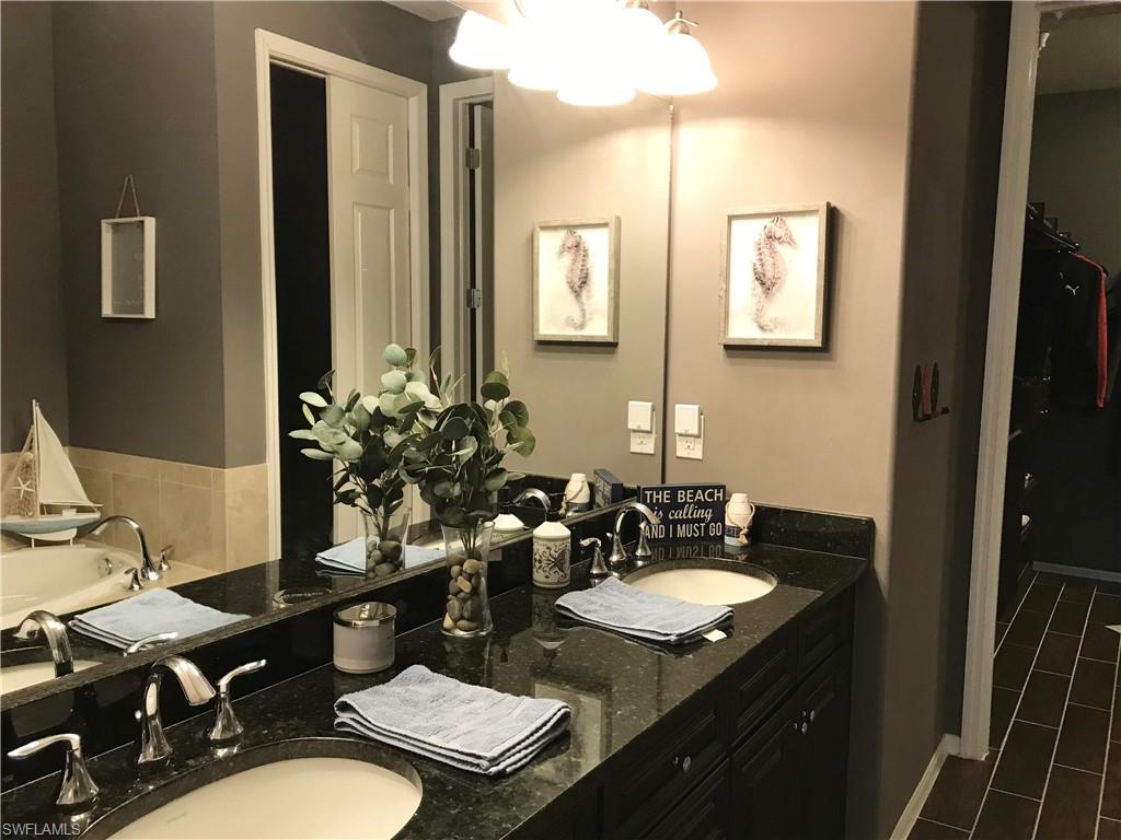 11908 Izarra WAY 7002 photo 12
