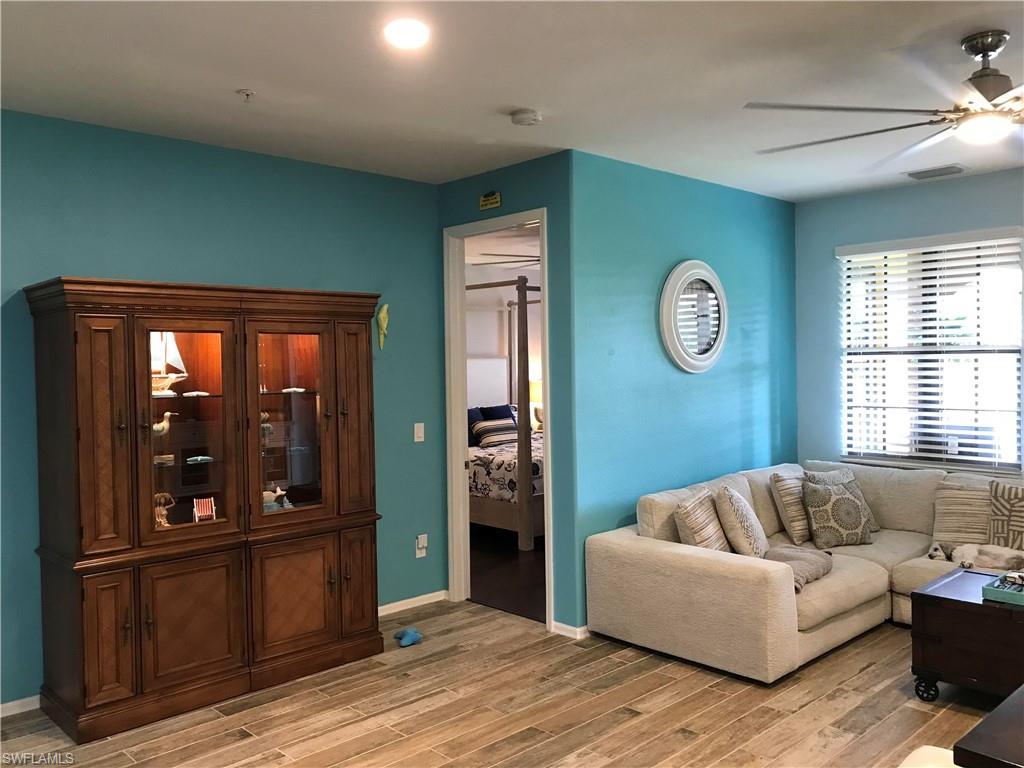11908 Izarra WAY 7002 photo 8