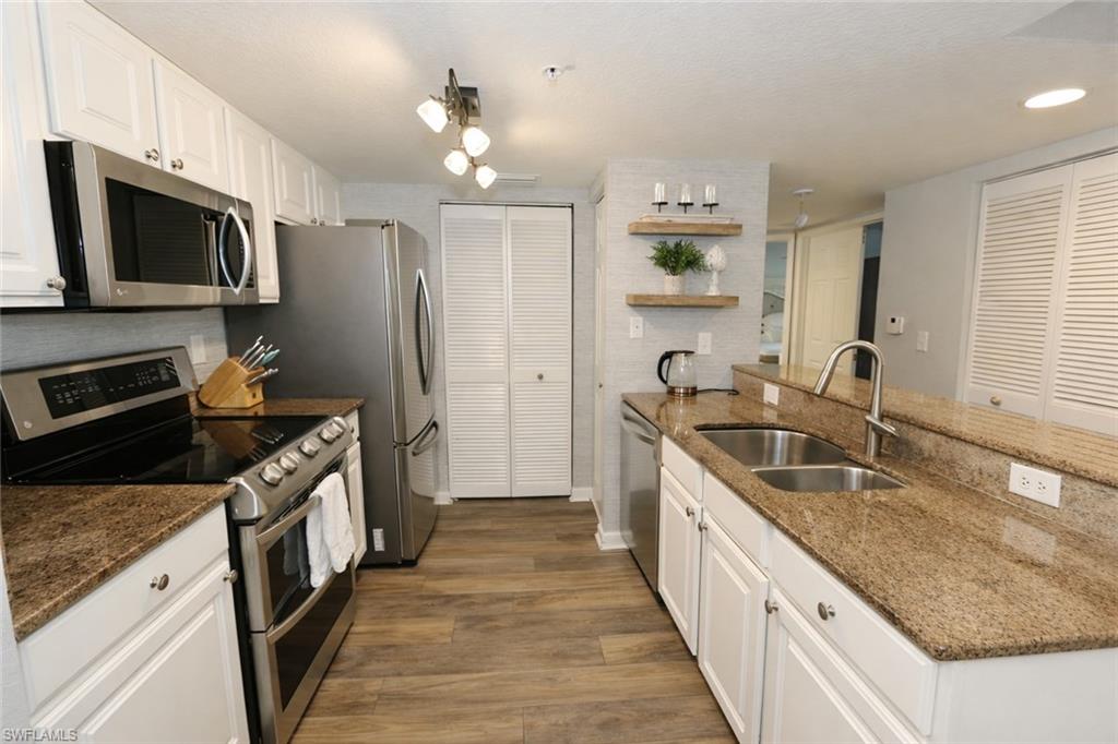 4105 Residence DR 707 photo 23