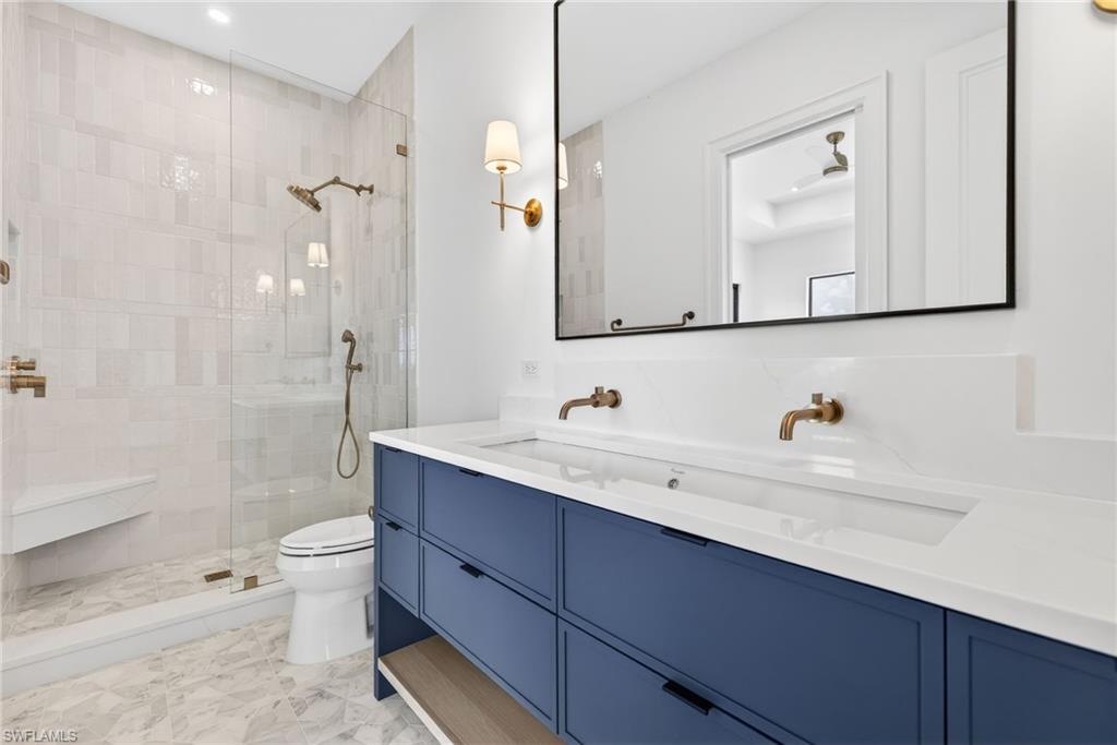 720 Hull CT photo 23