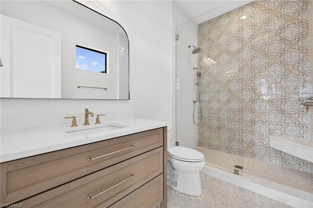 720 Hull CT photo 24