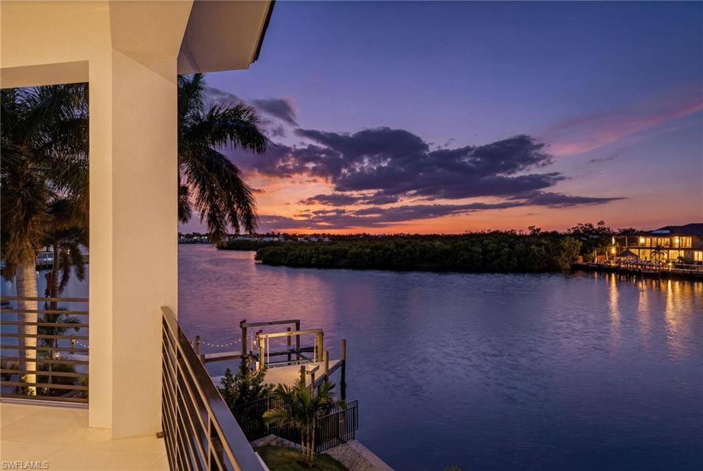 720 Hull CT photo 50