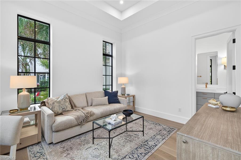 720 Hull CT photo 29