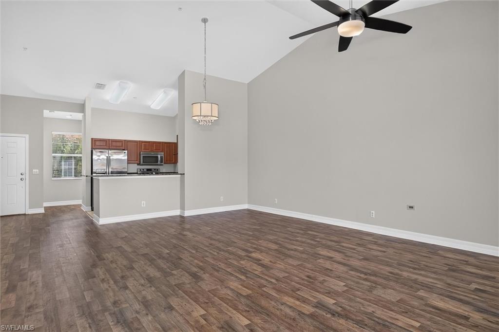 8521 Oakshade CIR 422