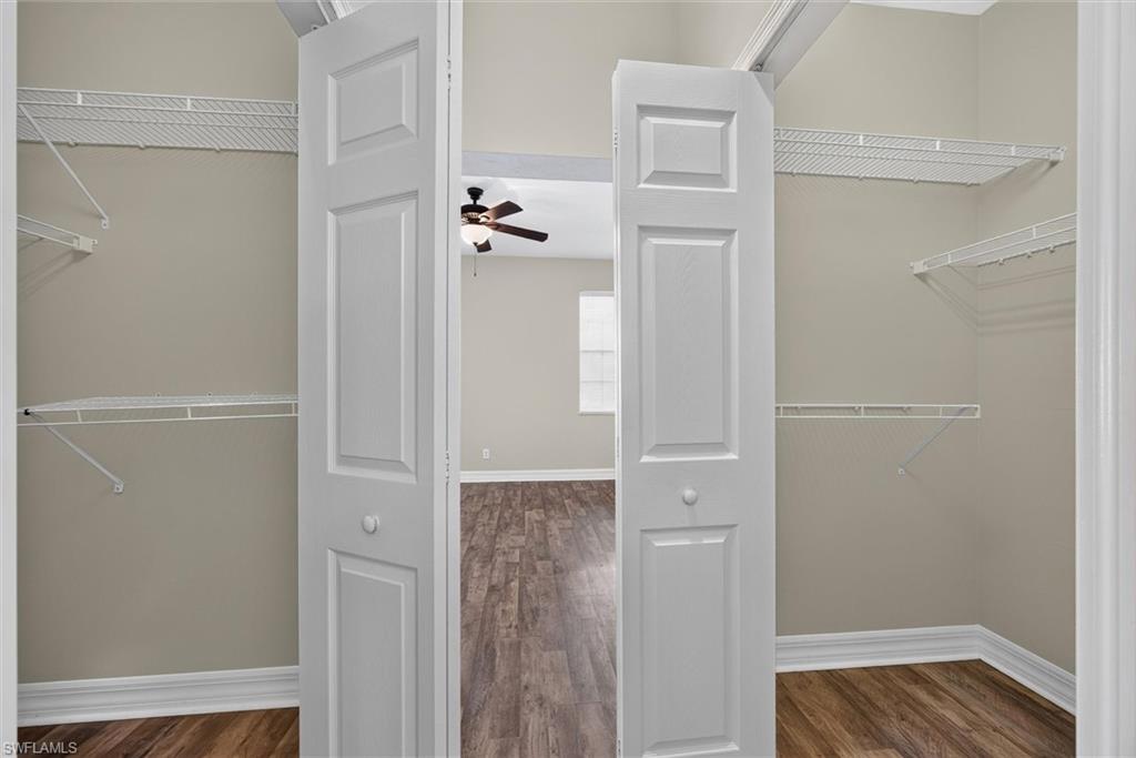 8521 Oakshade CIR 422 photo 21