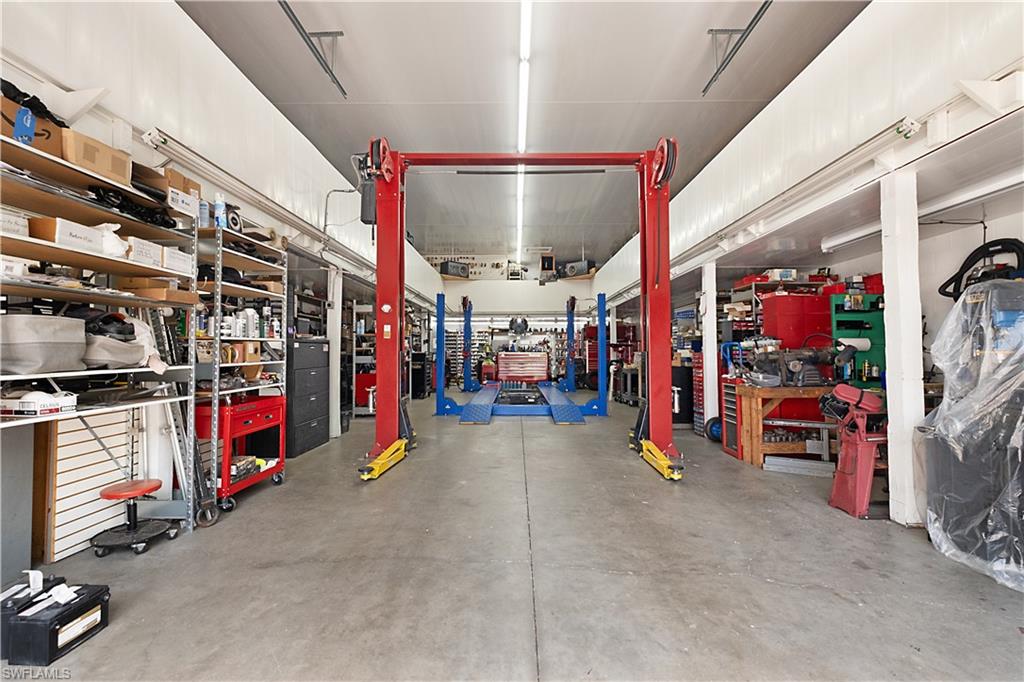 6761 Golden Gate PKWY photo 35