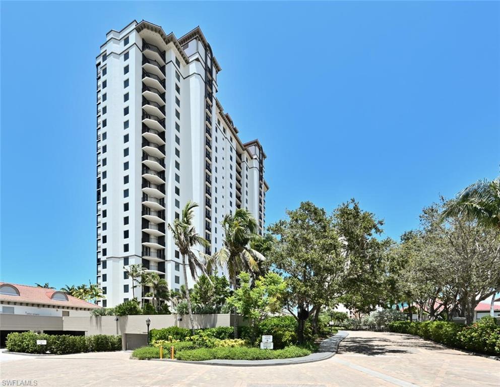 7225 Pelican Bay BLVD 2004