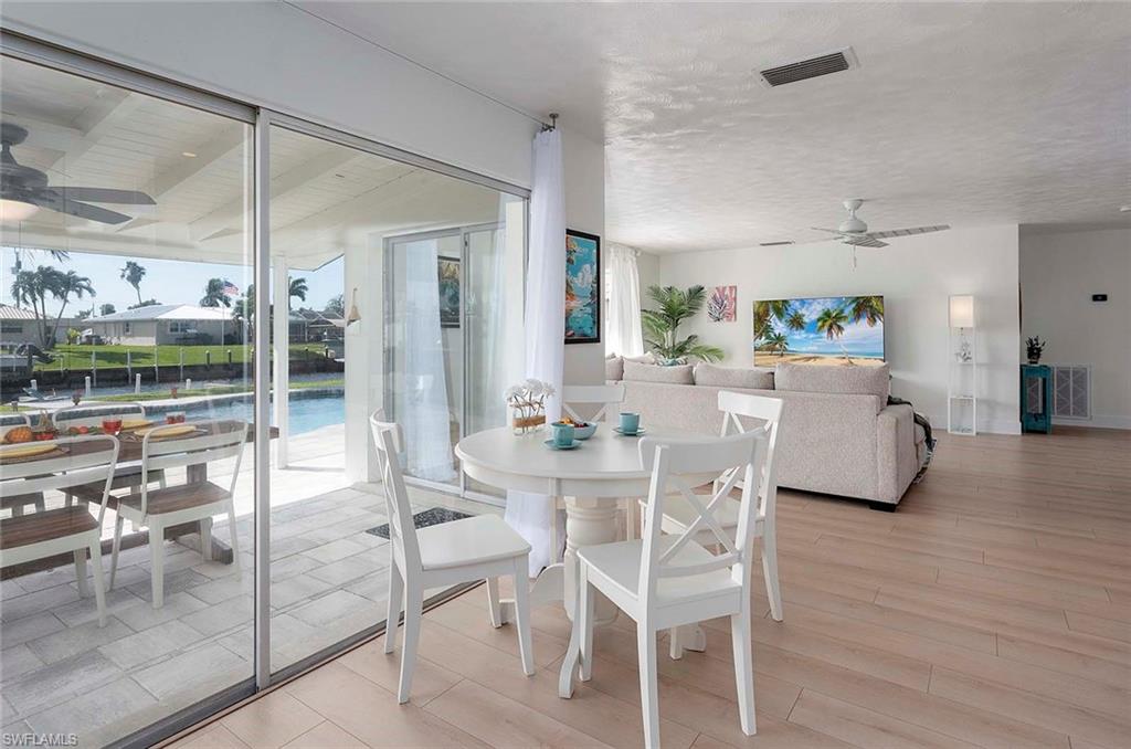 Dining Nook