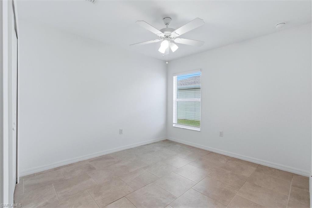 3911 Treasure Oak WAY photo 16