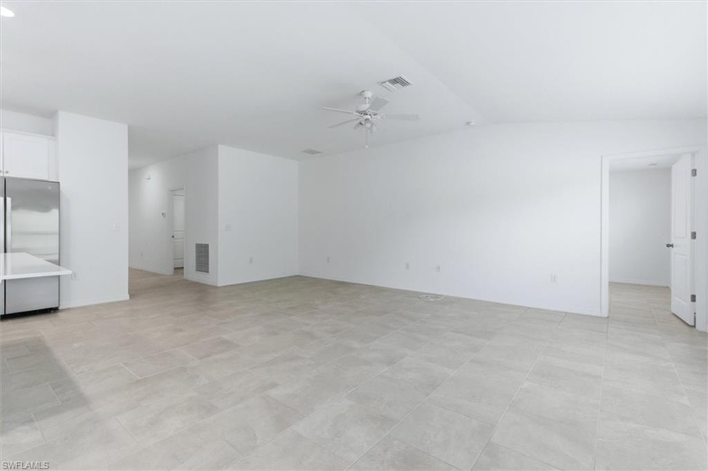 3911 Treasure Oak WAY
