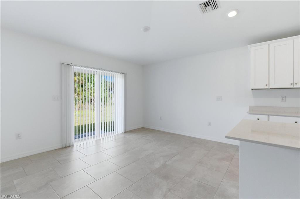 3911 Treasure Oak WAY