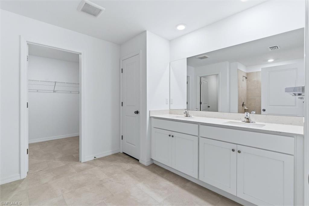3911 Treasure Oak WAY photo 19