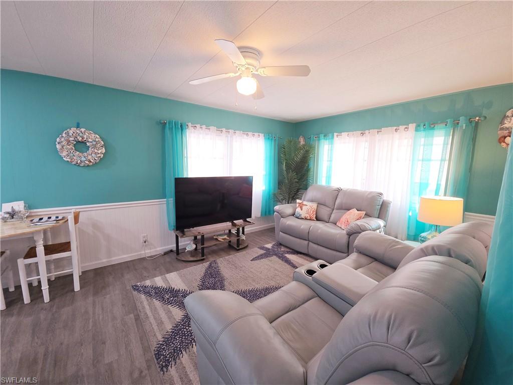 19 Moorhead MNR photo 10