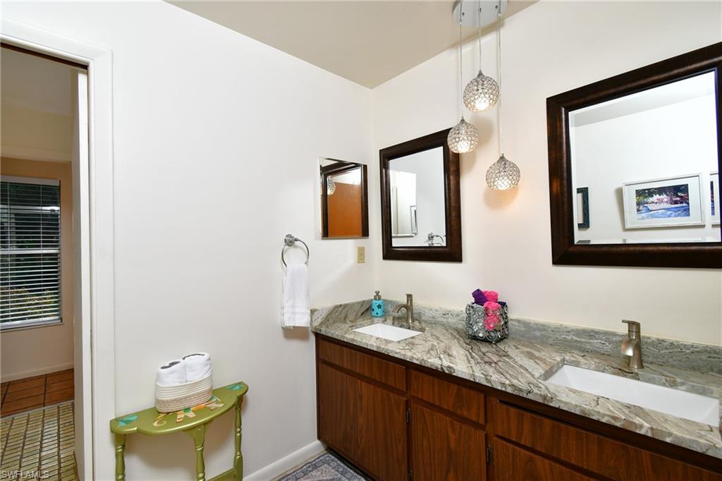 318 FIFTH AVE photo 27