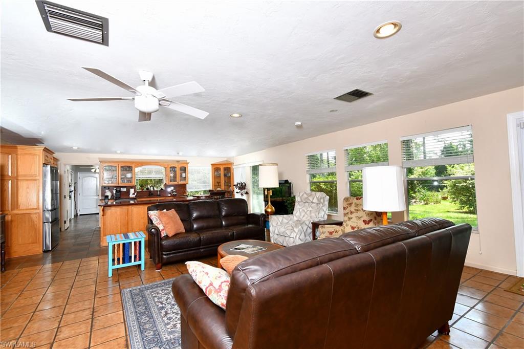 318 FIFTH AVE photo 32
