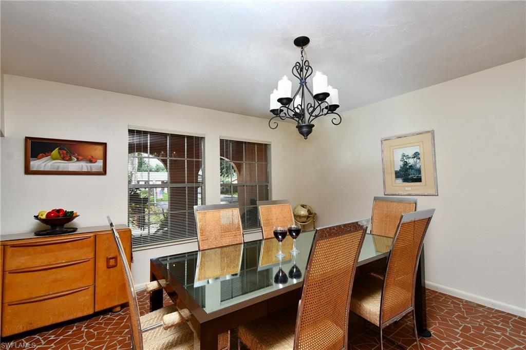 318 FIFTH AVE photo 15