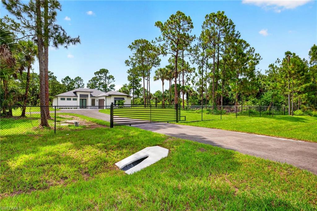1867 Everglades BLVD N photo 32