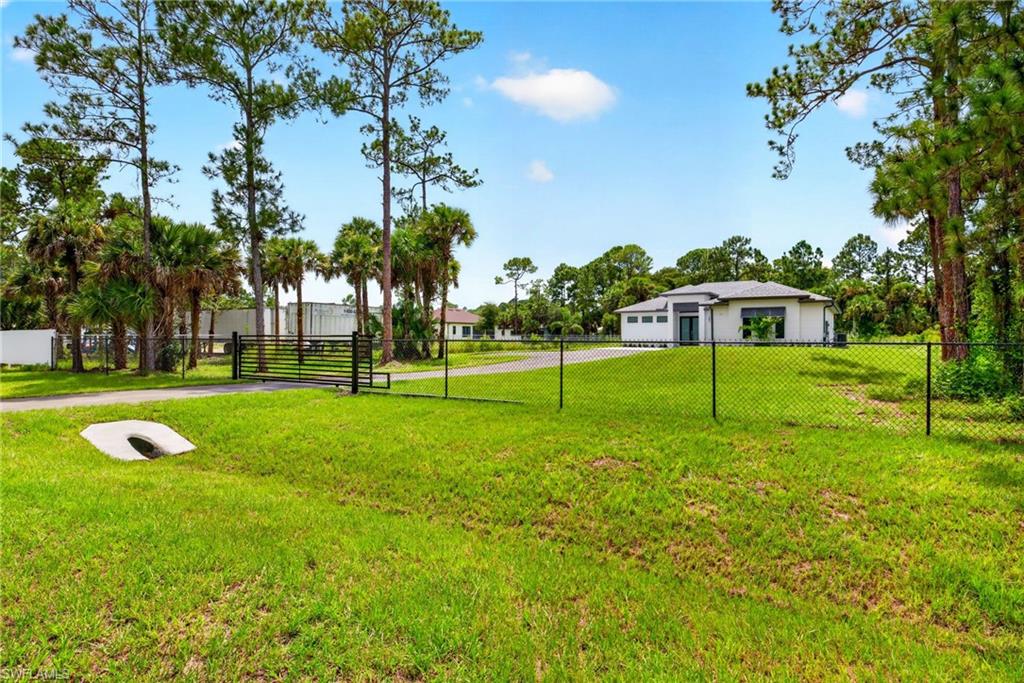 1867 Everglades BLVD N photo 33