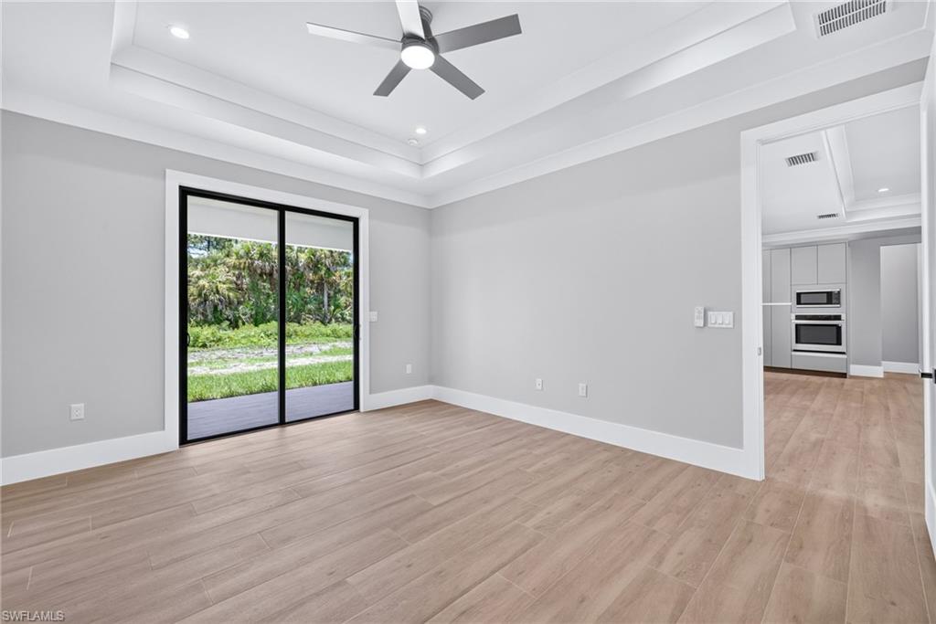 1867 Everglades BLVD N photo 18