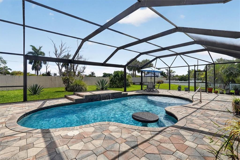 15627 Caloosa Creek CIR photo 6