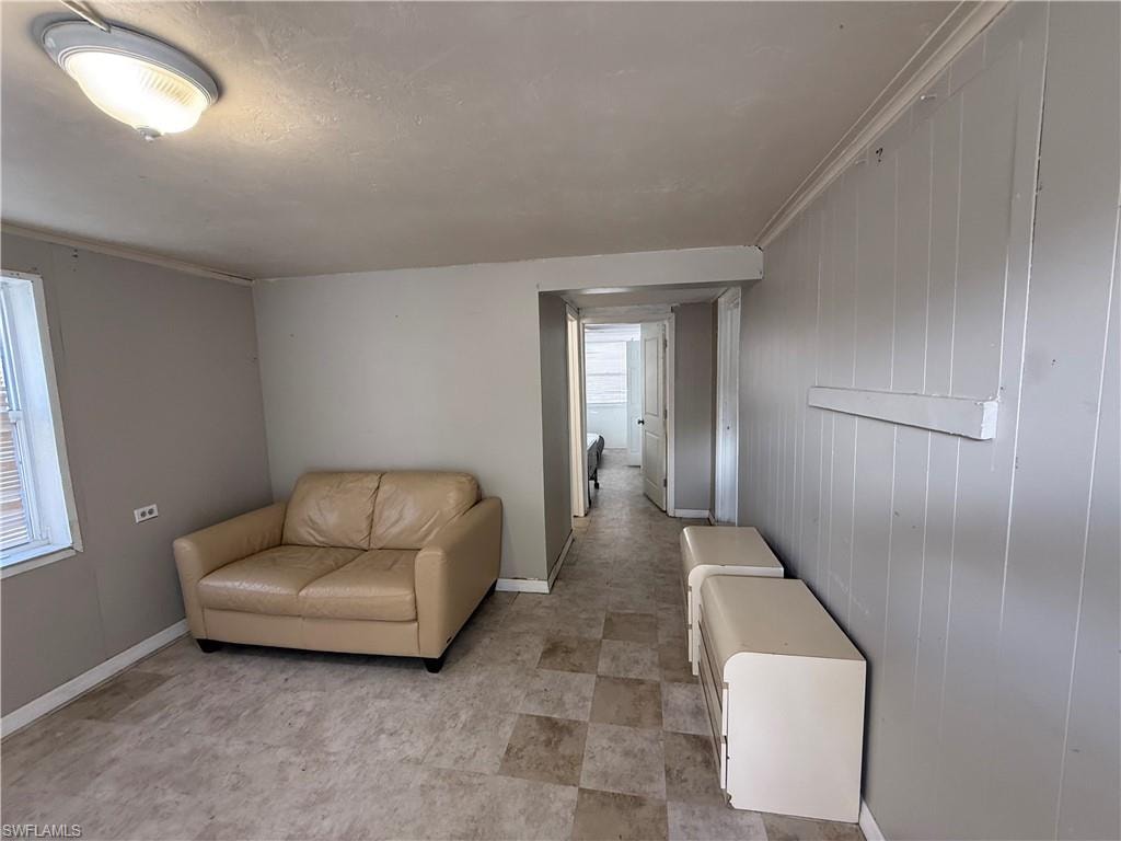 35 Andora ST photo 23