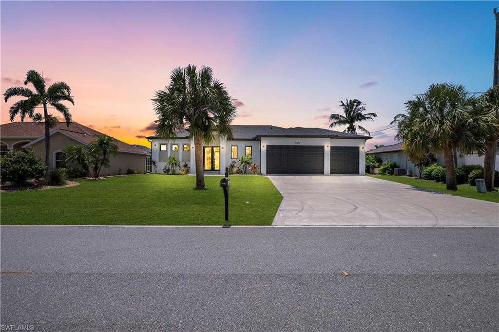 4129 Flamingo BLVD