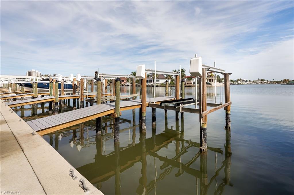 10475 Gulf Shore DR 115 photo 32