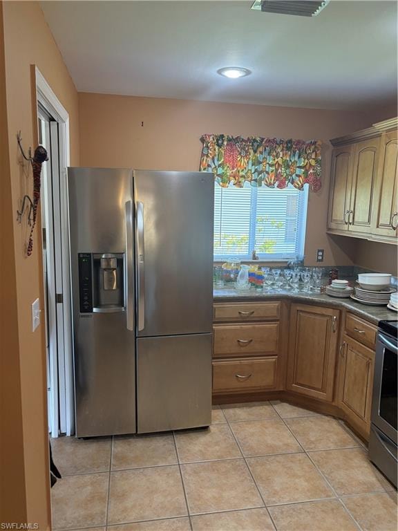 355 Paisley AVE photo 17