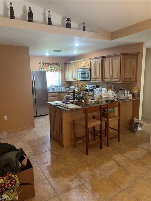 355 Paisley AVE photo 12