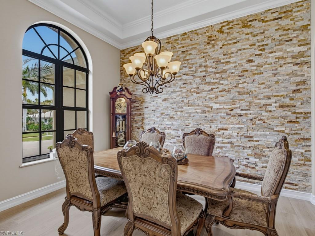 350 Meadowlark CT photo 17