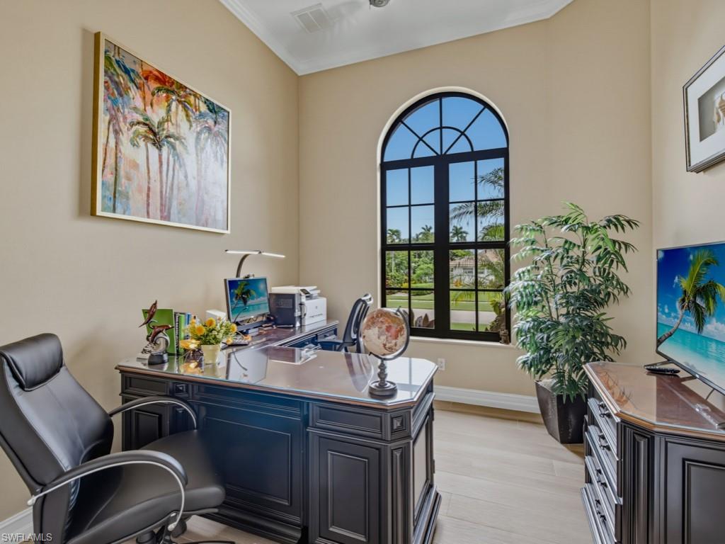 Office with Closet (4th Bedroom)