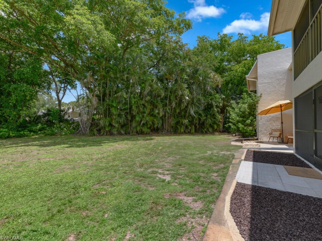 151 Cypress WAY E E101 photo 23