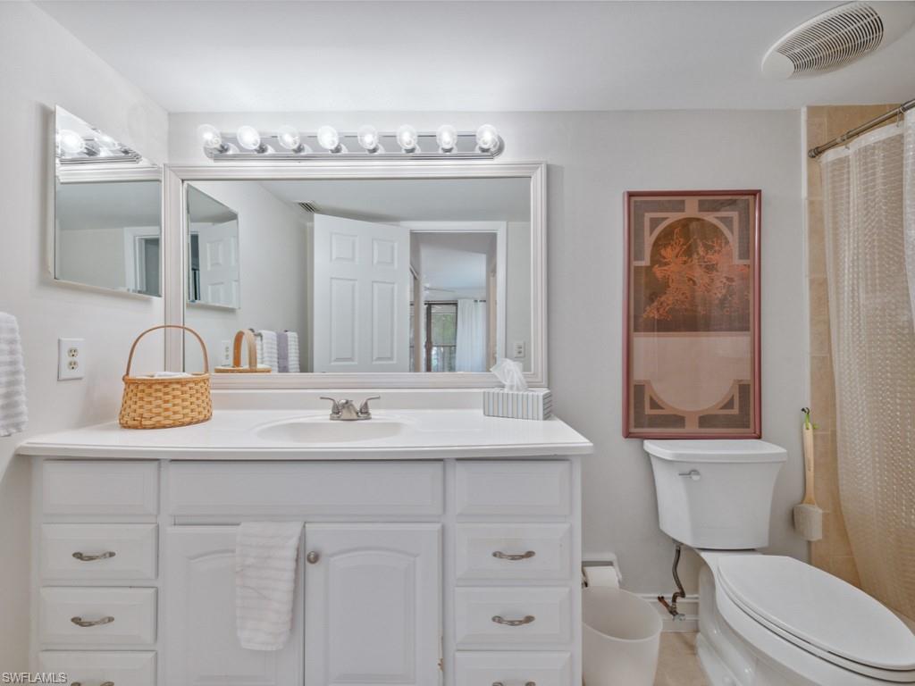 151 Cypress WAY E E101 photo 19