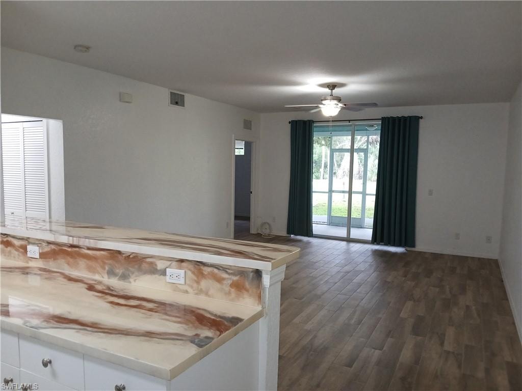 1050 Hancock Creek South BLVD 103