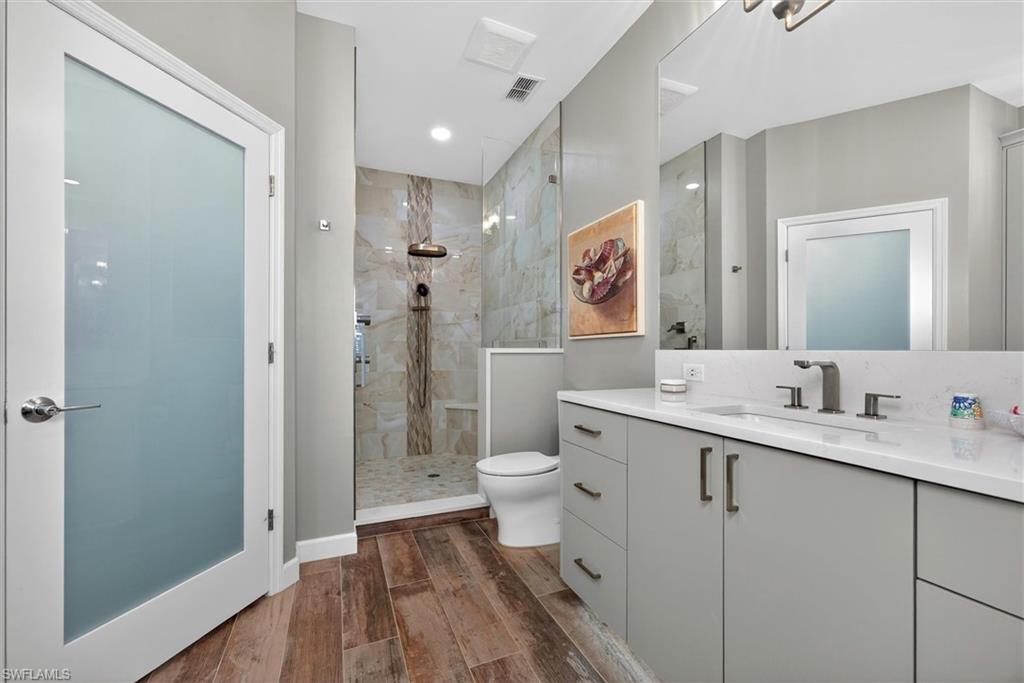 14017 Clear Water LN photo 17
