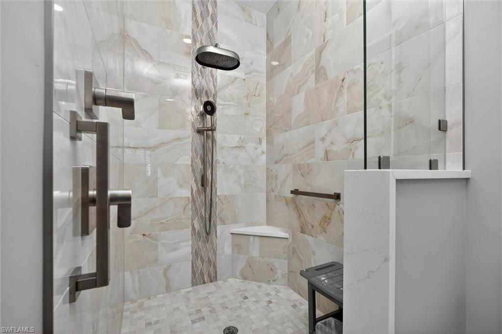 14017 Clear Water LN photo 18