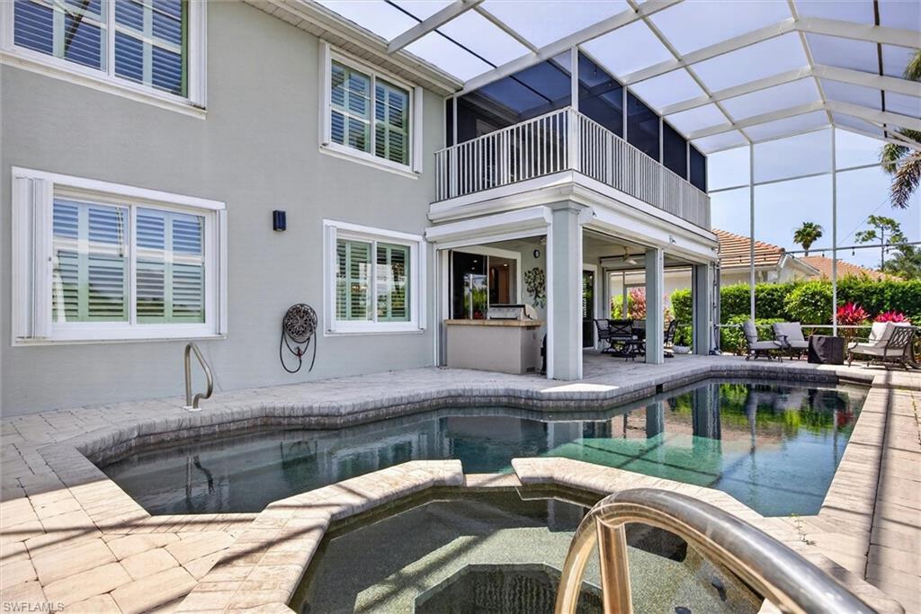14017 Clear Water LN
