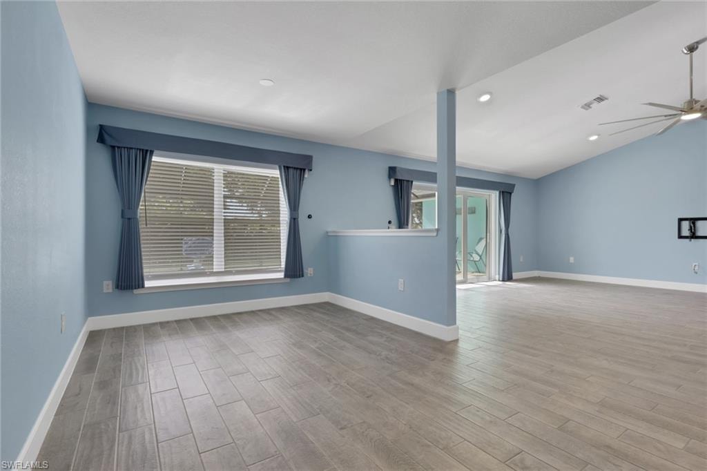 2248 Bonn CT photo 12