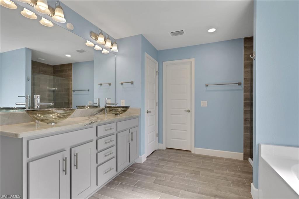 2248 Bonn CT photo 20