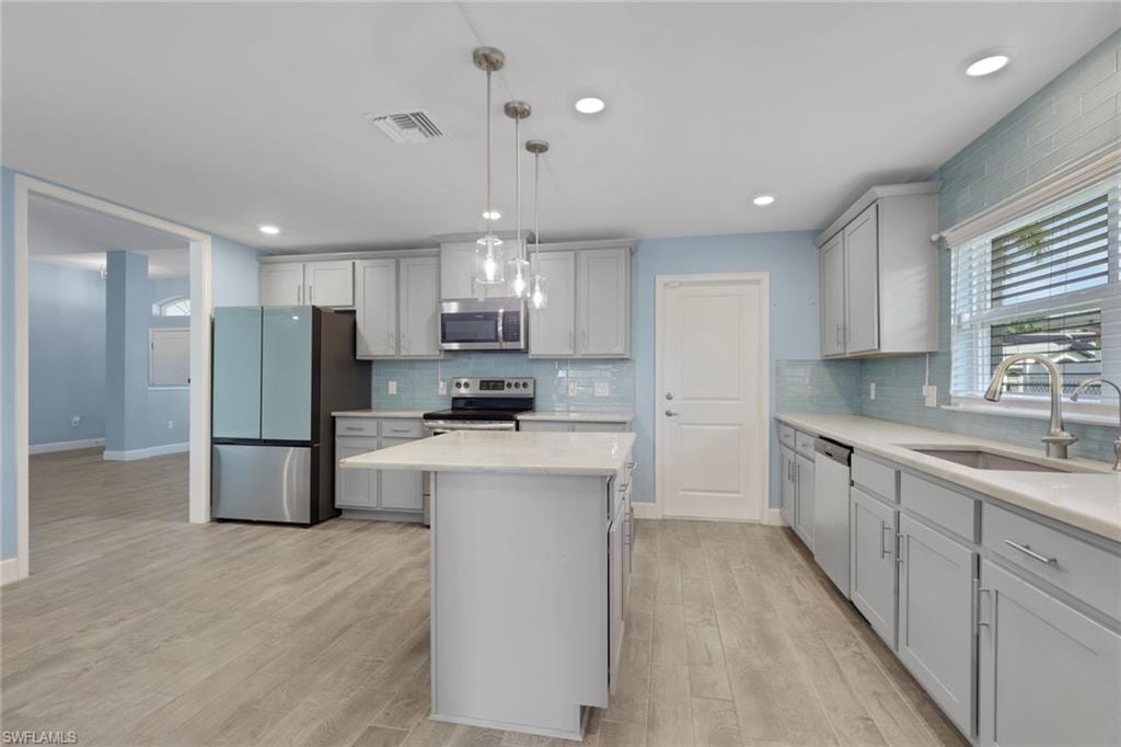 2248 Bonn CT photo 14
