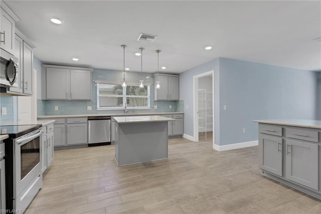 2248 Bonn CT photo 15