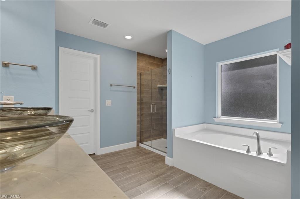 2248 Bonn CT photo 21