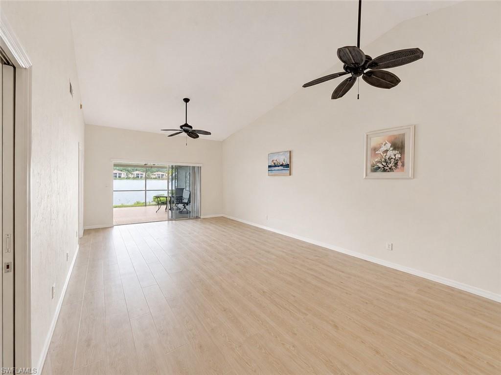 2888 Crown Pointe BLVD photo 8